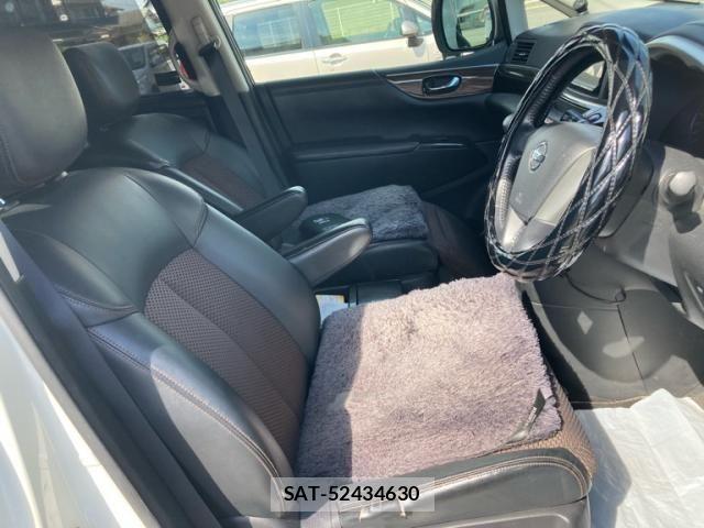 Nissan ELGRAND 2011-08 8528527-7