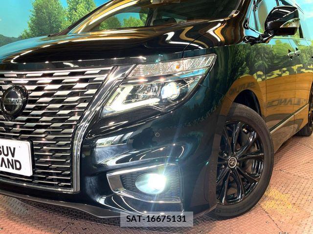 Nissan ELGRAND 2022-03 8524751-12