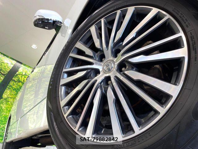 Nissan ELGRAND 2014-07 8561802-14
