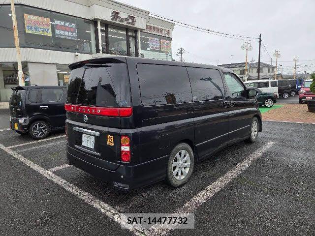 Nissan ELGRAND 2005-09 8561801-2