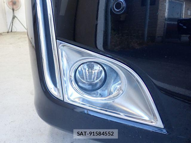 Nissan ELGRAND 2011-09 8626644-9