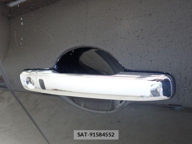 Nissan ELGRAND 2011-09 8626644-11