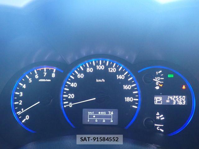 Nissan ELGRAND 2011-09 8626644-12