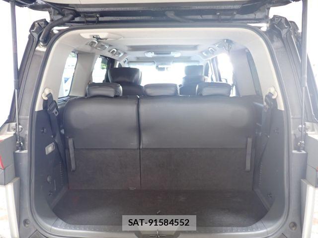 Nissan ELGRAND 2011-09 8626644-23
