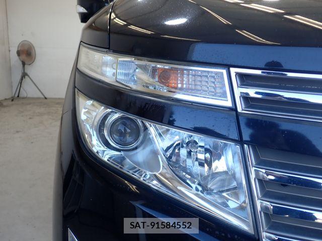 Nissan ELGRAND 2011-09 8626644-8