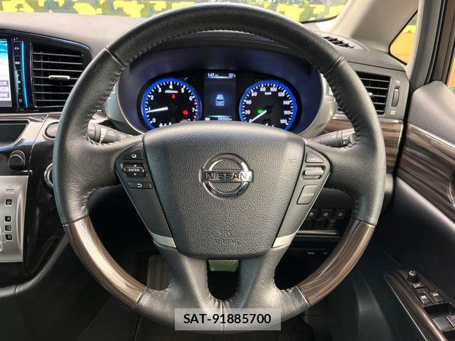 Nissan ELGRAND 2017-08 8626647-11