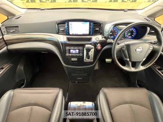 Nissan ELGRAND 2017-08 8626647-1