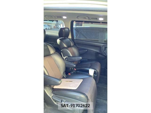 Nissan ELGRAND 2011-08 8626655-12
