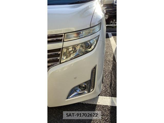 Nissan ELGRAND 2011-08 8626655-17