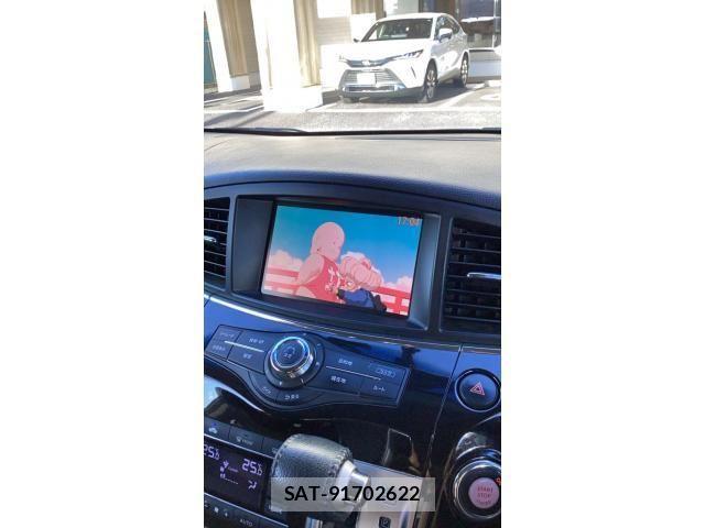 Nissan ELGRAND 2011-08 8626655-24