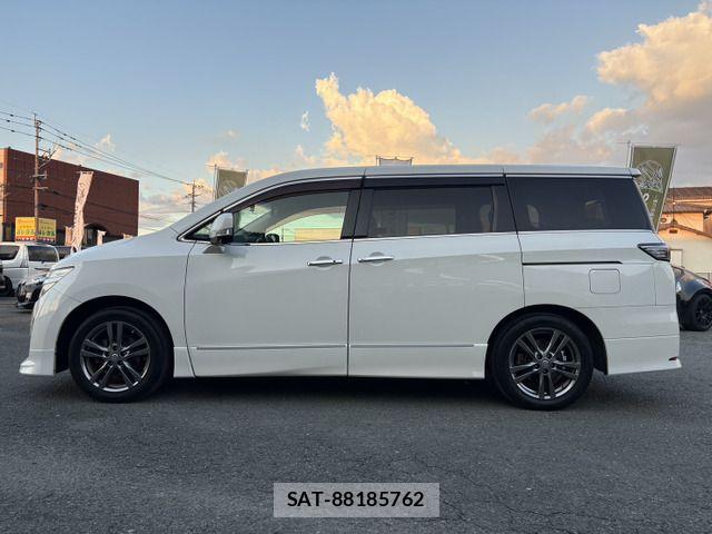 Nissan ELGRAND 2012-02 8626650-4