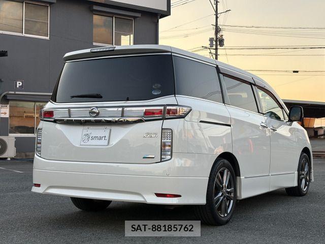 Nissan ELGRAND 2012-02 8626650-8