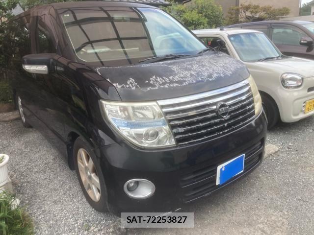 Nissan ELGRAND 2007-01 8626653-0