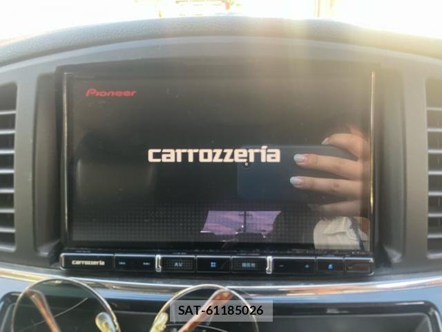 Nissan ELGRAND 2014-11 8626648-22