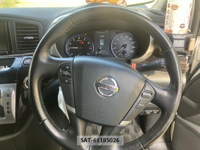 Nissan ELGRAND 2014-11 8626648-25
