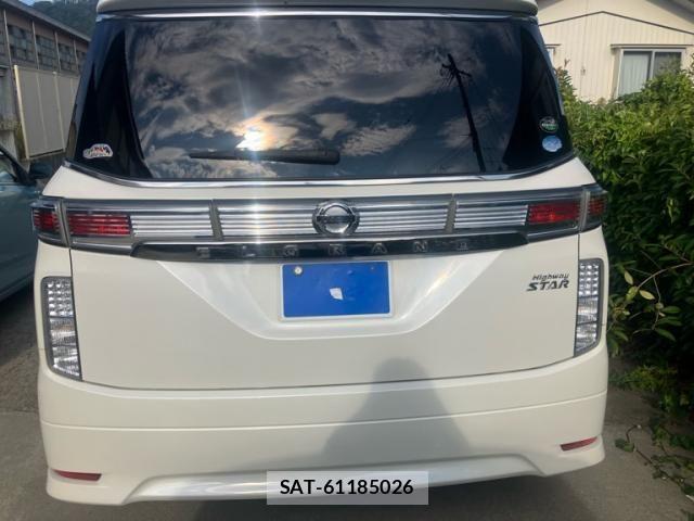 Nissan ELGRAND 2014-11 8626648-4