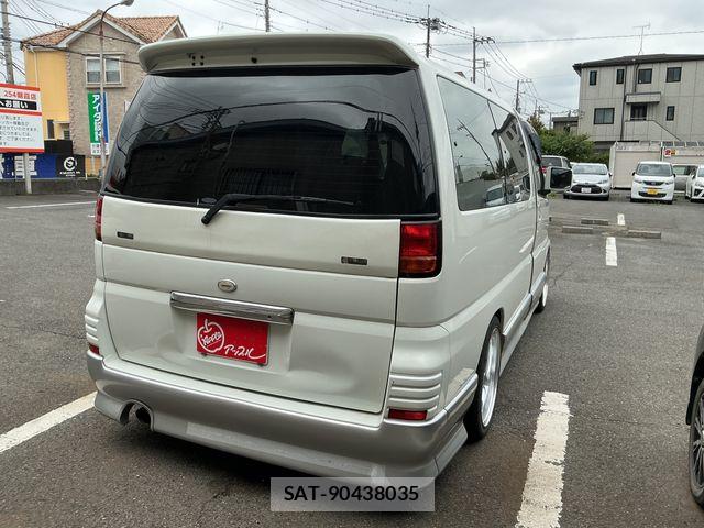 Nissan ELGRAND 2000-07 8658954-2