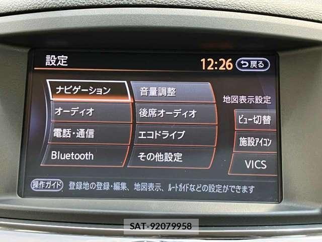 Nissan ELGRAND 2017-11 8658947-24
