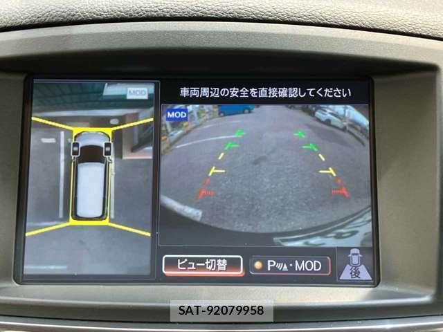 Nissan ELGRAND 2017-11 8658947-25