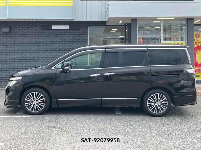 Nissan ELGRAND 2017-11 8658947-8