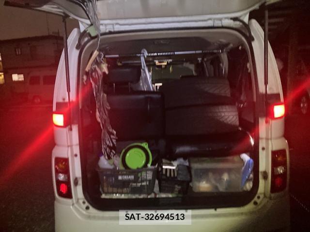 Nissan ELGRAND 2005-04 8666099-11