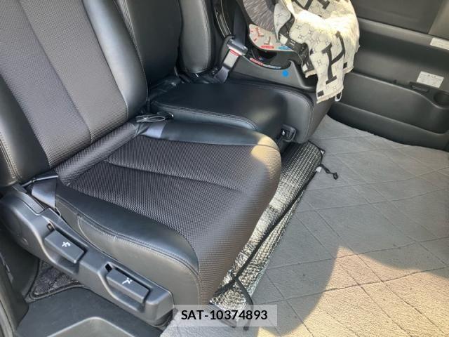 Nissan ELGRAND 2005-03 8658953-13