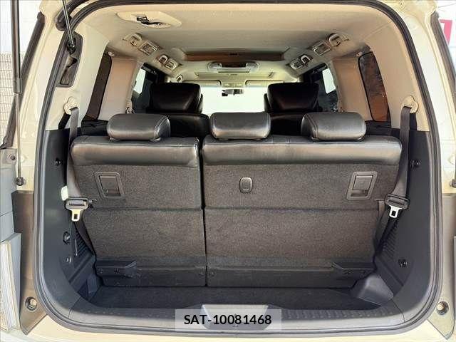 Nissan ELGRAND 2015-08 8658948-20