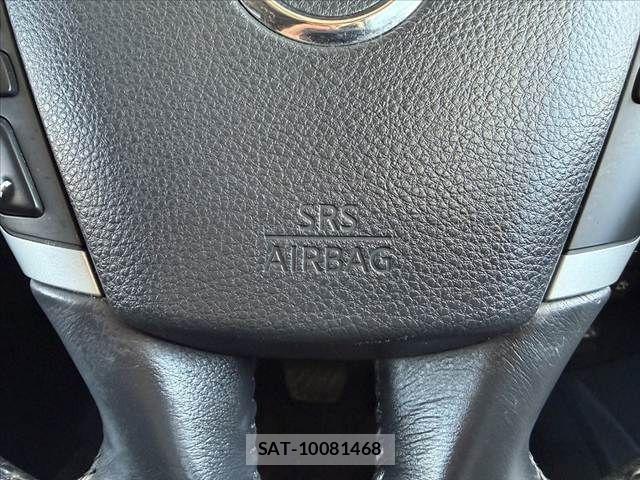 Nissan ELGRAND 2015-08 8658948-23