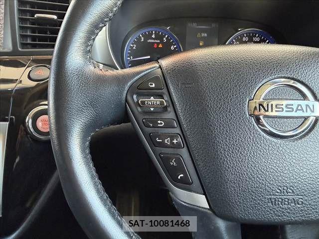 Nissan ELGRAND 2015-08 8658948-26