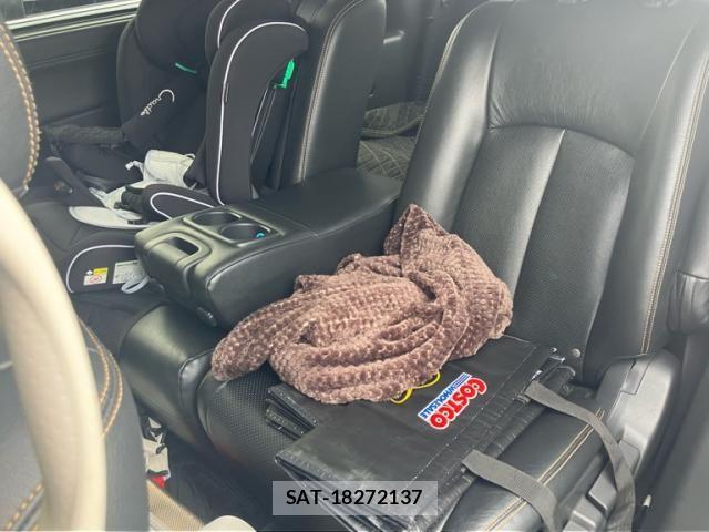 Nissan ELGRAND 2010-10 8658956-10