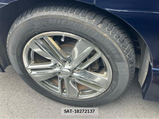 Nissan ELGRAND 2010-10 8658956-5