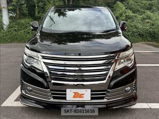 Nissan ELGRAND 2014-05 8666098-20