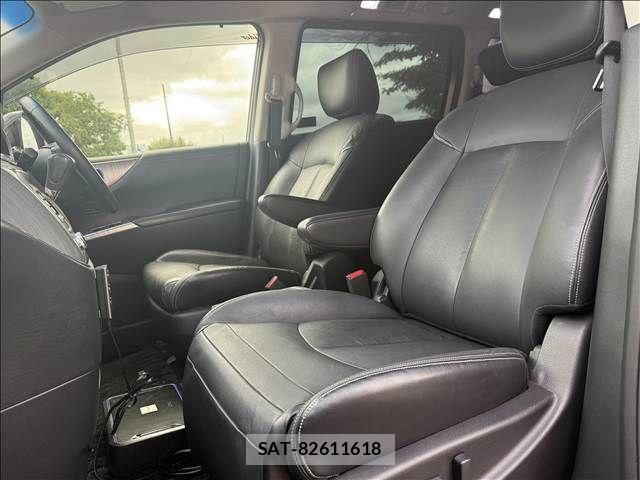 Nissan ELGRAND 2014-05 8666098-24