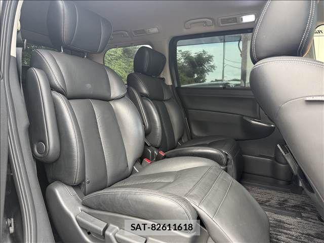 Nissan ELGRAND 2014-05 8666098-25