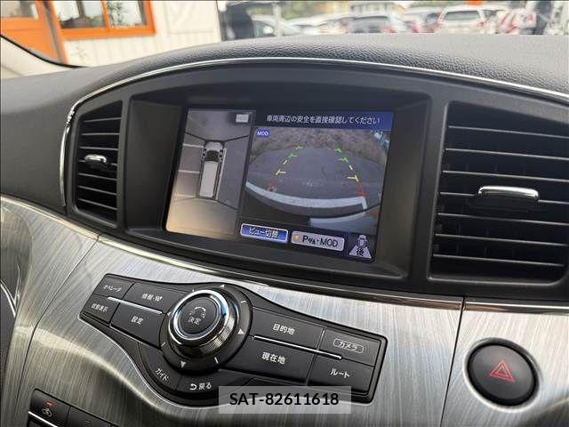 Nissan ELGRAND 2014-05 8666098-2