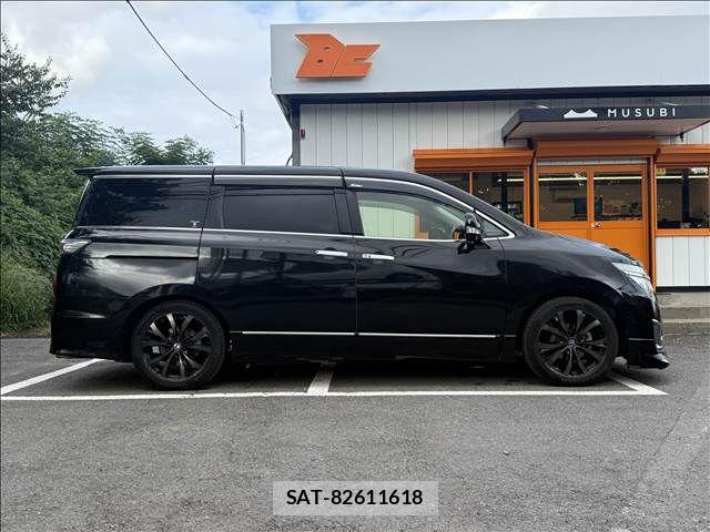 Nissan ELGRAND 2014-05 8666098-6