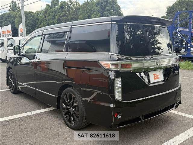 Nissan ELGRAND 2014-05 8666098-7