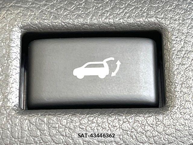 Nissan ELGRAND 2021-11 8666096-6