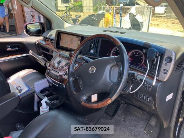 Nissan ELGRAND 2007-11 8658952-15