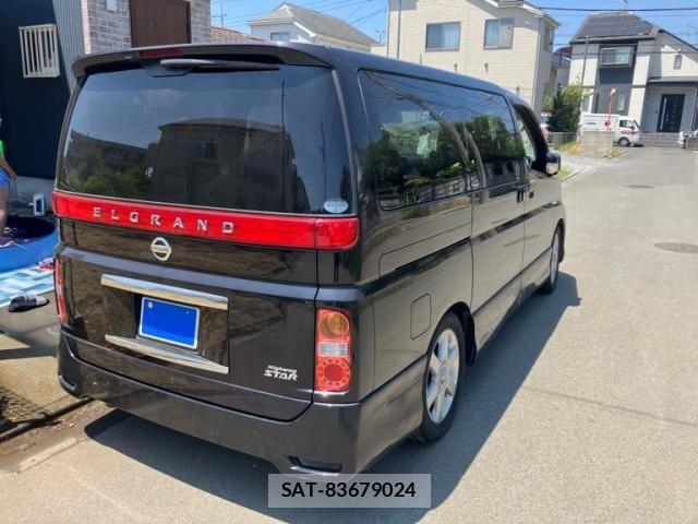Nissan ELGRAND 2007-11 8658952-2