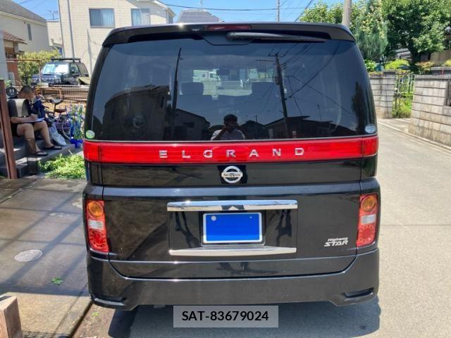 Nissan ELGRAND 2007-11 8658952-4