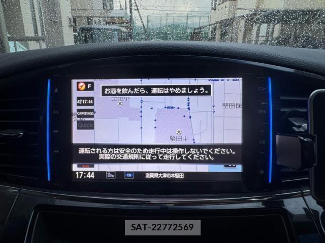 Nissan ELGRAND 2013-10 8666101-18