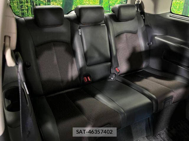 Nissan ELGRAND 2017-03 8658946-9