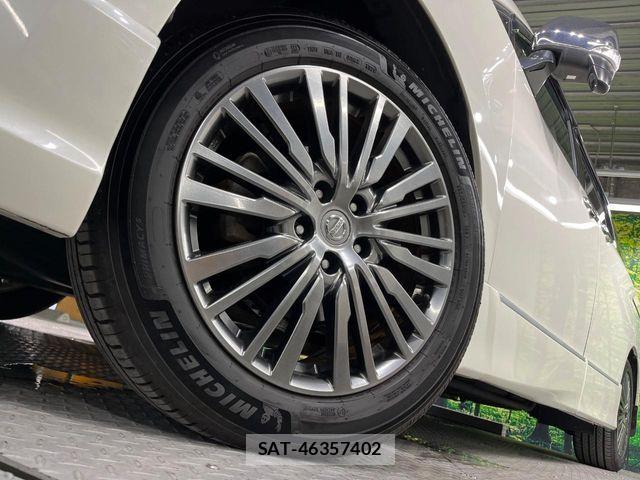 Nissan ELGRAND 2017-03 8658946-12