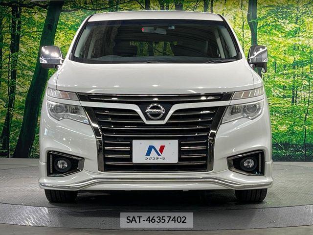 Nissan ELGRAND 2017-03 8658946-13