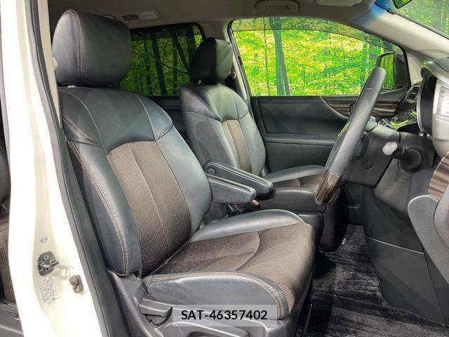 Nissan ELGRAND 2017-03 8658946-7