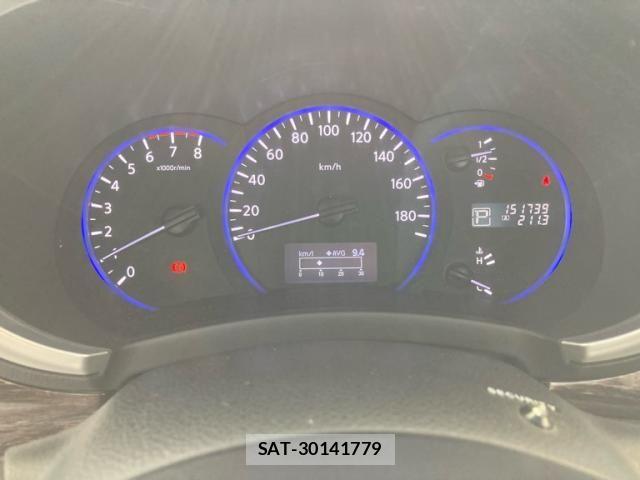 Nissan ELGRAND 2011-09 8658955-16
