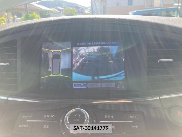 Nissan ELGRAND 2011-09 8658955-23