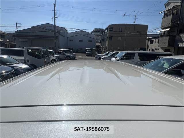 Nissan ELGRAND 2014-01 8658950-10