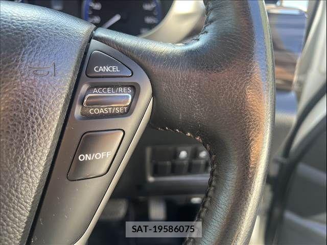 Nissan ELGRAND 2014-01 8658950-24